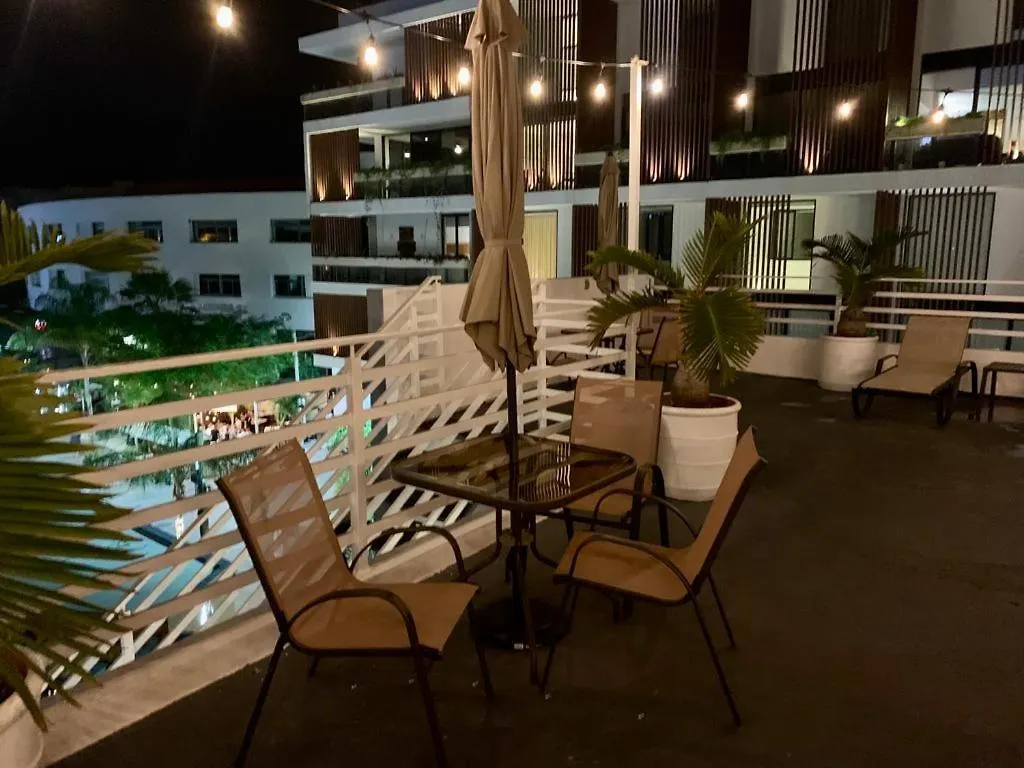 Silversands Hotel Boutique - 5Th Ave Плая-дель-Кармен 5*,