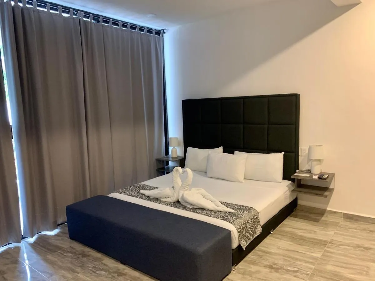 *****  Silversands Hotel Boutique - 5Th Ave Плая-дель-Кармен Мексика