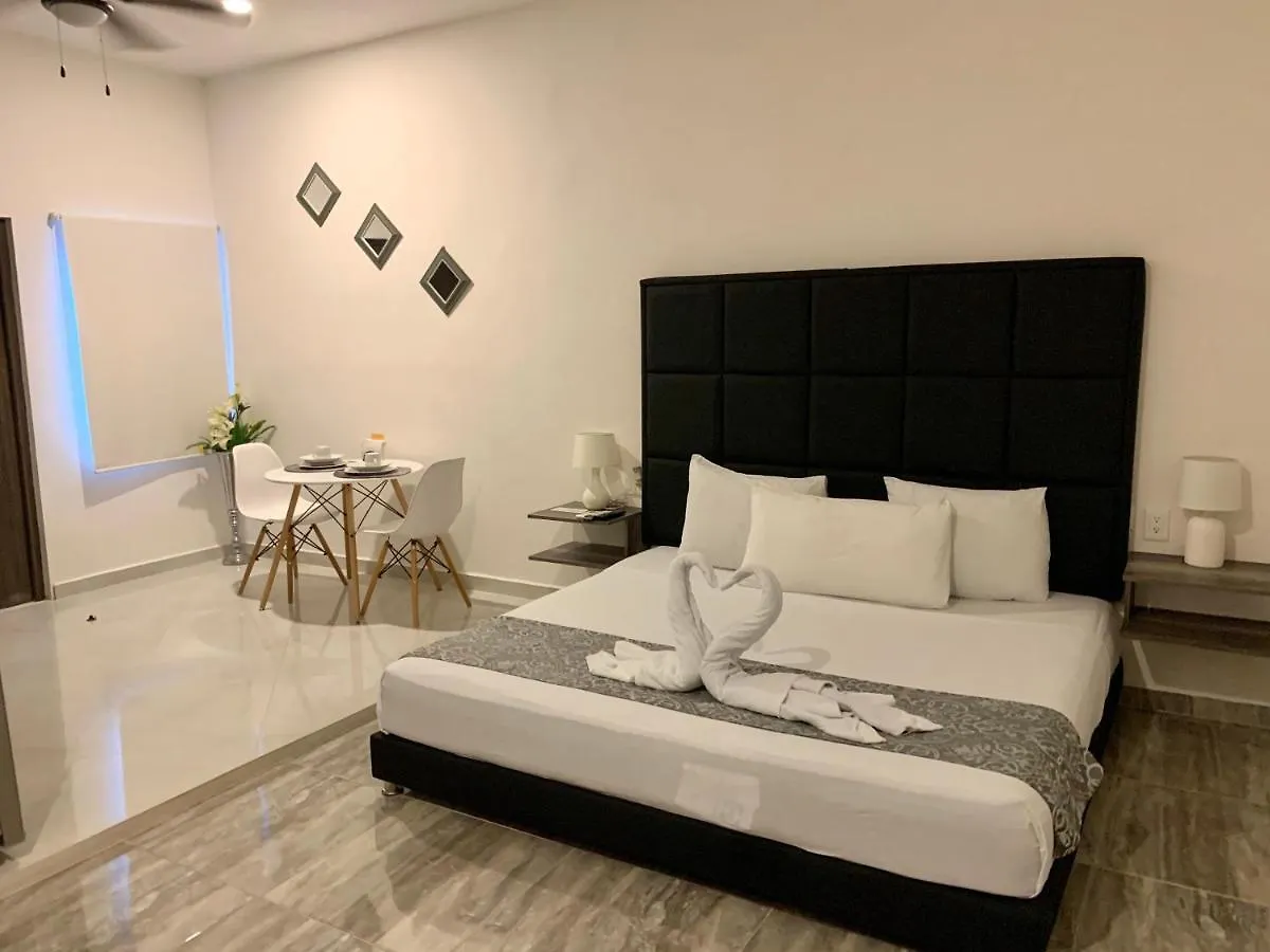 Silversands Hotel Boutique - 5Th Ave Плая-дель-Кармен